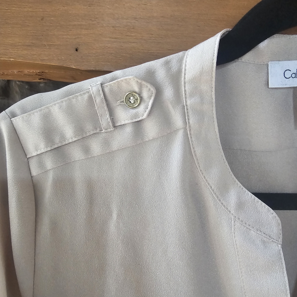 Calvin Klein Women's Beige Blouse with Gold Accents - Picture 7 of 8